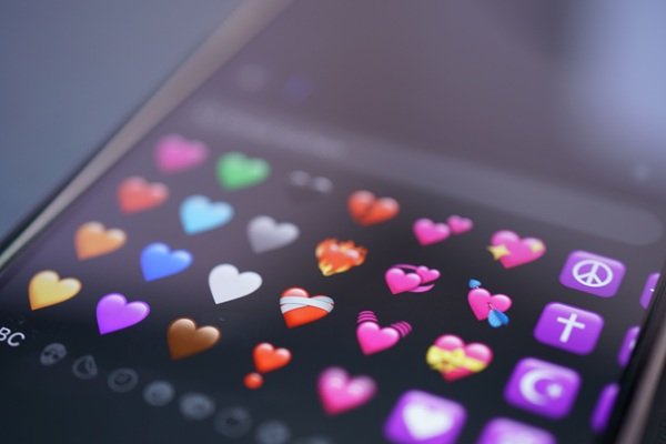 iPhone emojis